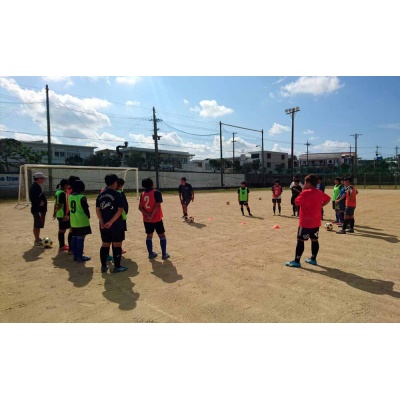 画像1: 宮古島でミニサッカー塾を開講！